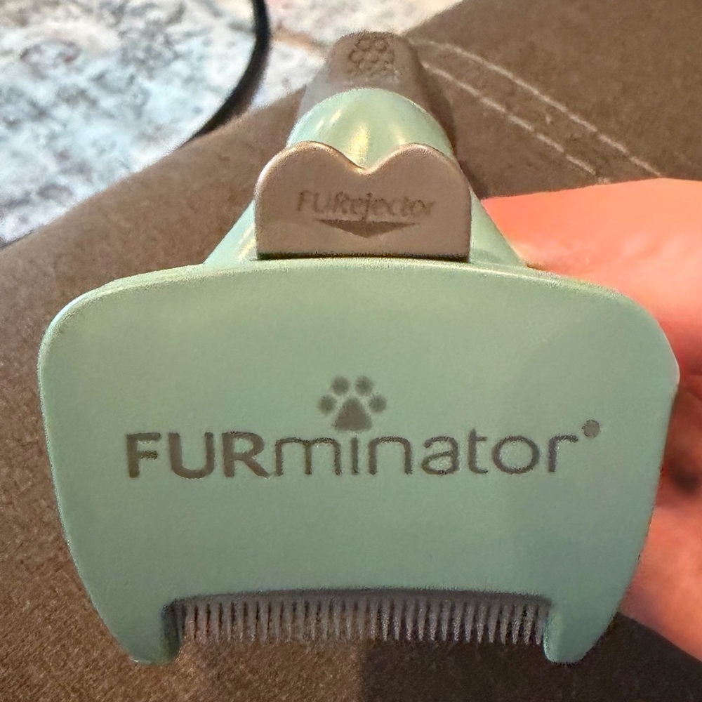 FURminator Deshedding Short Hair Tool for pets